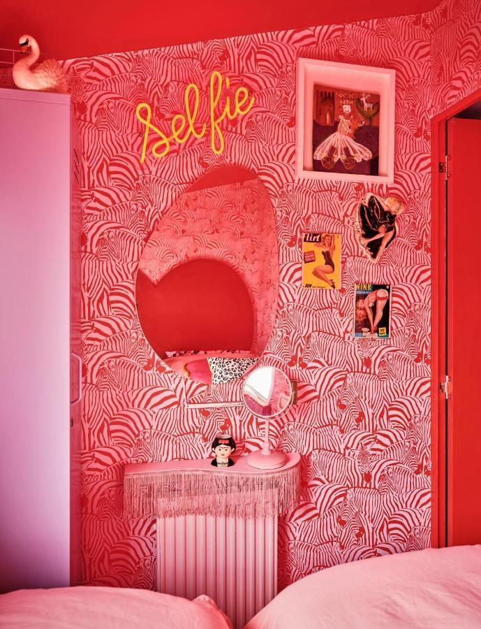 Fun Barbie Inspired, 6 Berth Caravan - Camber Sands Holiday Park, Near The Beach Kültér fotó